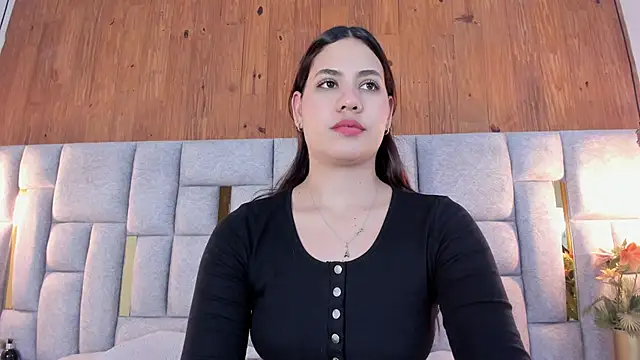 Hanna gomeez  online show from 10/18/25, 07:25