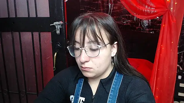 mia 778 online show from 09/17/25, 01:35