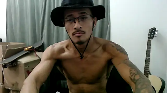 tanjir020 online show from 03/15/26, 11:49