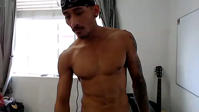 tanjir020 online show from 03/22/26, 12:47