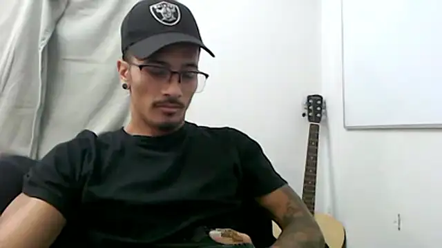 tanjir020 online show from 03/24/26, 05:12