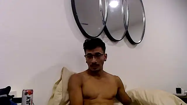 tanjir020 online show from 04/03/26, 01:20