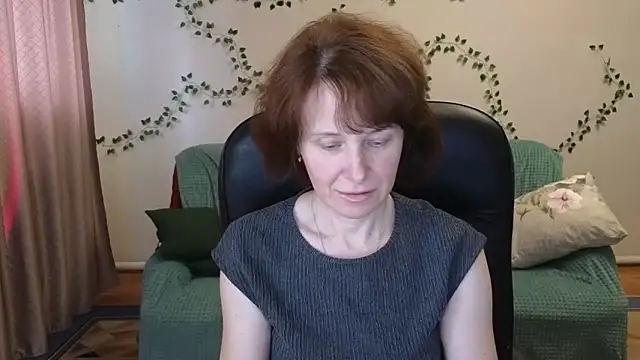 Lia Tito online show from 04/13/26, 12:54