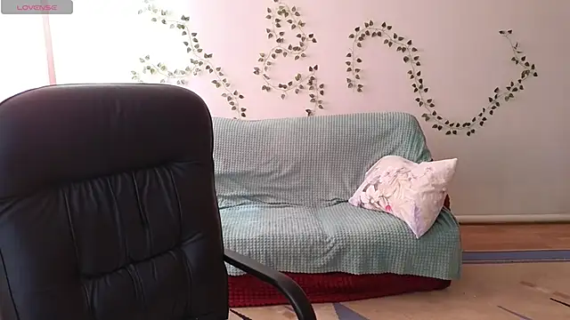 Lia Tito online show from 05/20/26, 06:19