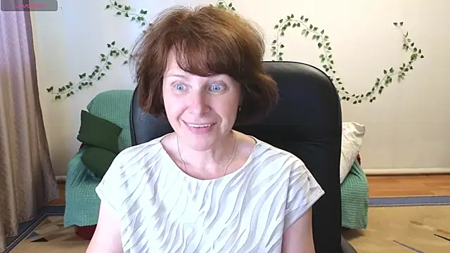 Lia Tito online show from 07/06/26, 03:03