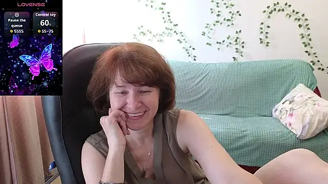 Lia Tito online show from 07/16/26, 05:57