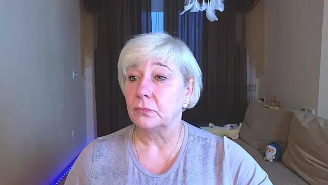 Milana Milky online show from 11/21/25, 05:17