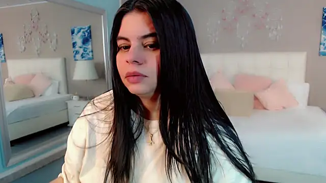 maddissonivanova online show from 04/18/26, 07:58