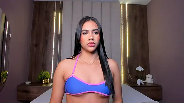 LucySalvatore  online show from 09/20/25, 02:07