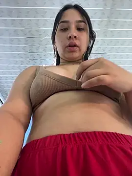 BELLAALEJA online show from 04/04/26, 02:36