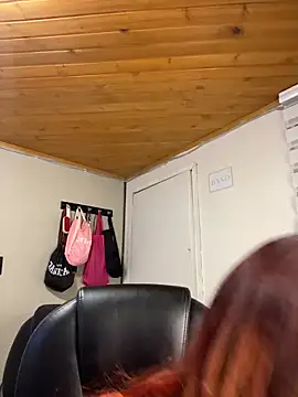 Karen18 boobs online show from 02/27/26, 03:39