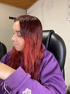 Karen18 boobs online show from 02/28/26, 03:18