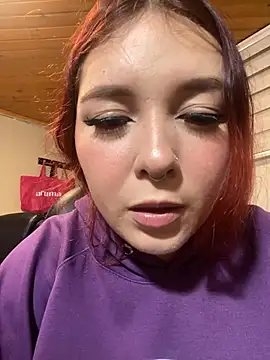 Karen18 boobs online show from 03/19/26, 01:42