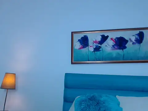 Snapshot of Abella-Stone chatting on 10/07/25, 06:05 Abella-Stone online show from 10/07/25, 06:05