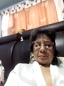 OliviaMorris1 online show from 09/28/25, 11:15