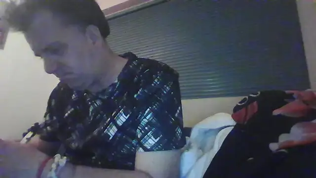 Snapshot of JasperGeil chatting on 10/19/25, 06:52 JasperGeil online show from 10/19/25, 06:52