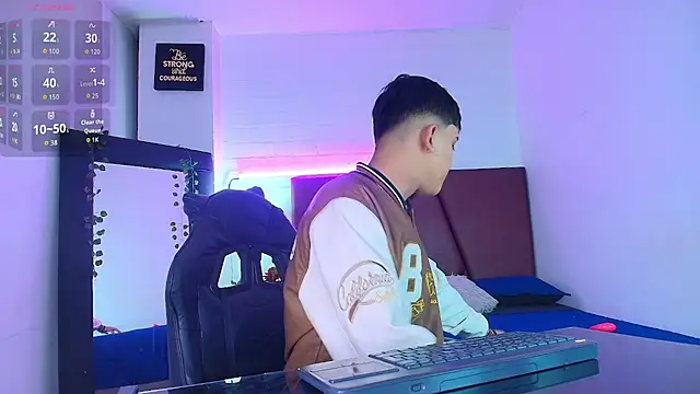 Lucass love online show from 10/01/25, 01:17