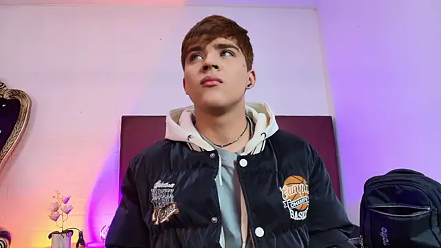 Lucass love online show from 03/18/26, 01:14