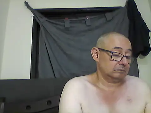 Marlon92700 online show from 04/28/26, 10:59