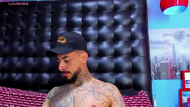 VinzenzRizzo online show from 07/14/26, 10:21
