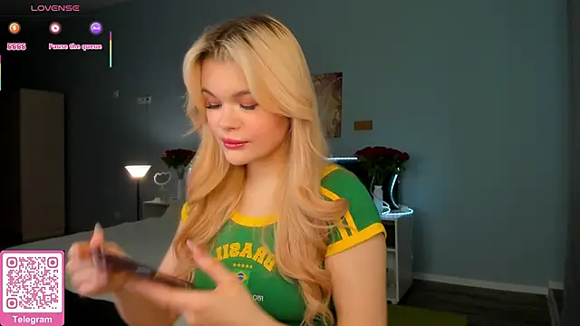 ShyEmma  online show from 03/13/26, 01:12