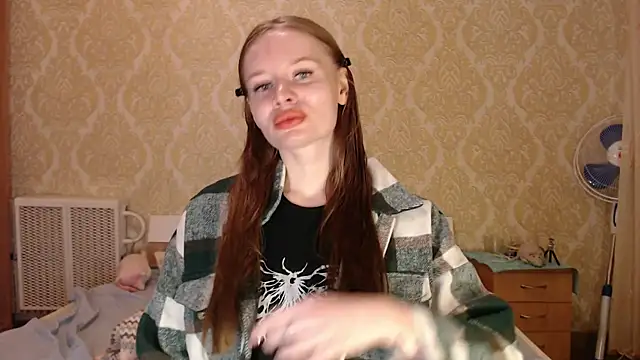 Kitkaat00 online show from 04/22/26, 06:42