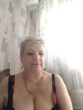 Snapshot of StarNicole chatting on 06/10/26, 05:50 StarNicole online show from 06/10/26, 05:50