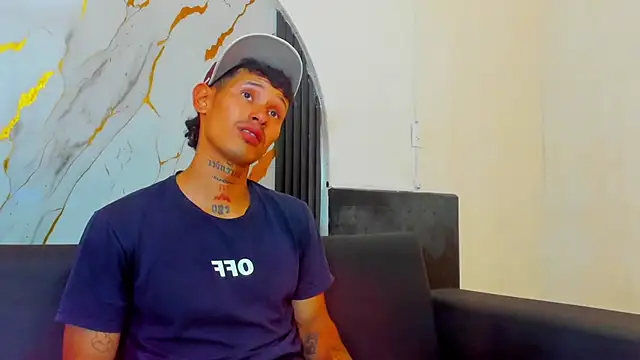 Asthondream  online show from 11/30/25, 02:32