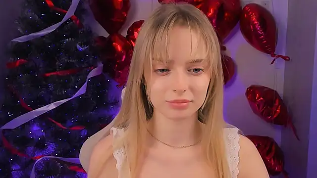 JuliaBrewwer online show from 04/17/26, 06:55