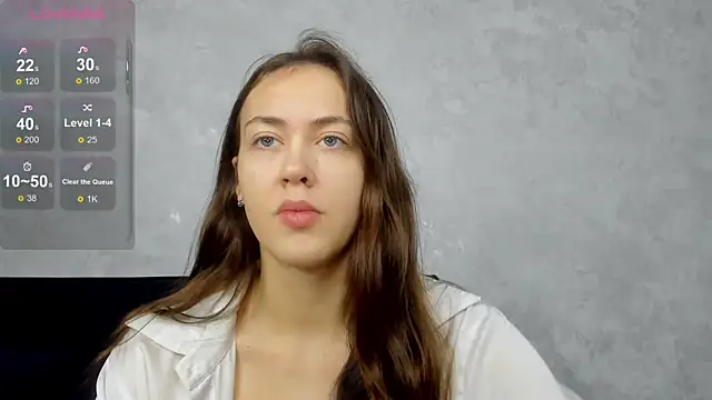 Snapshot of SaraMoren0 chatting on 09/18/25, 01:40 SaraMoren0 online show from 09/18/25, 01:40