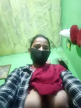 PIHU999 online show from 10/15/25, 02:22