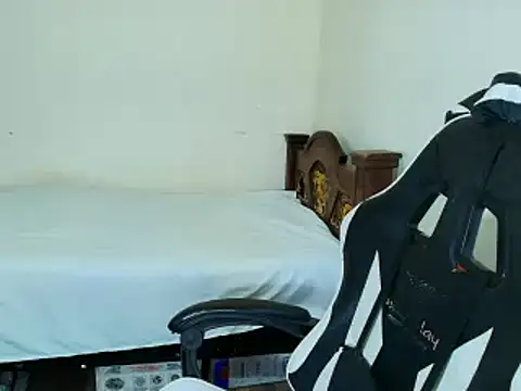 max love255 online show from 10/26/25, 06:14