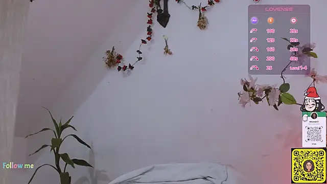 Snapshot of Nocturnawitch chatting on 11/24/25, 04:18 Nocturnawitch online show from 11/24/25, 04:18