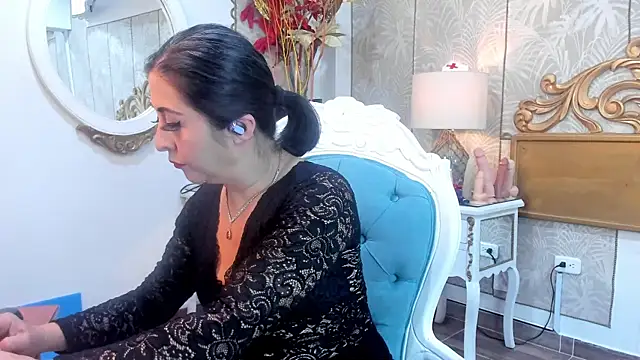 Scarlet  Milff online show from 02/10/26, 02:54