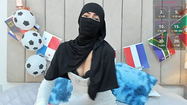  Zahiira  online show from 06/23/26, 12:14