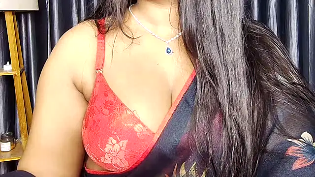 Webrowncouple online show from 11/22/25, 04:11