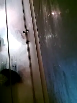 KalendaXL online show from 04/21/26, 08:01