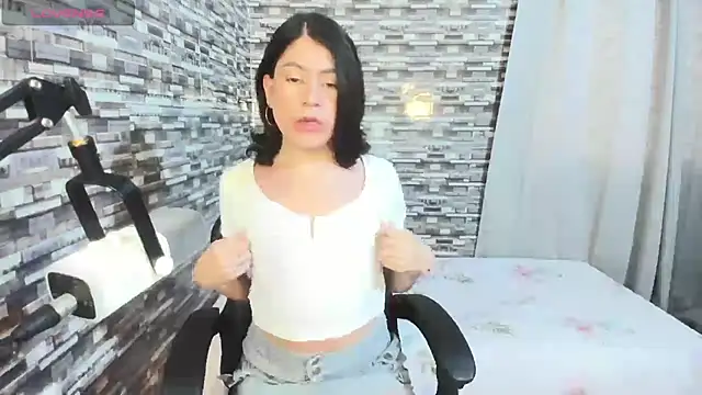 xxxEmmaxx online show from 03/06/26, 09:55