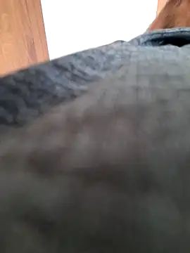 rohanh234 online show from 04/15/26, 06:42