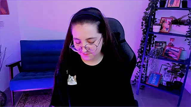 VirtuallVoyant online show from 10/01/25, 04:29