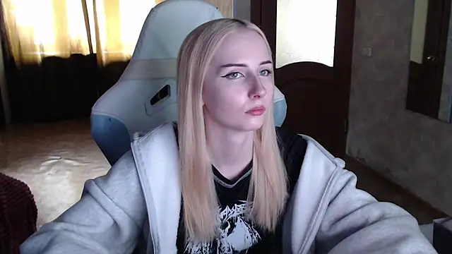 Cutti Crystal online show from 04/10/26, 09:25