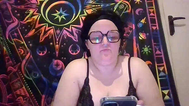 moulette7 online show from 04/23/26, 06:43