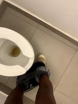 kamo012000 online show from 12/03/25, 10:35