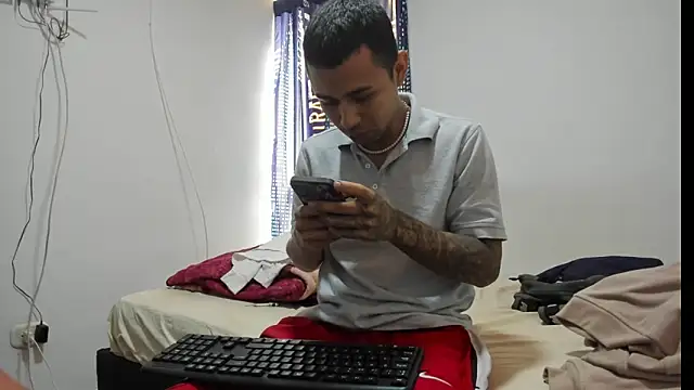  Logan Colton  online show from 12/19/25, 05:20