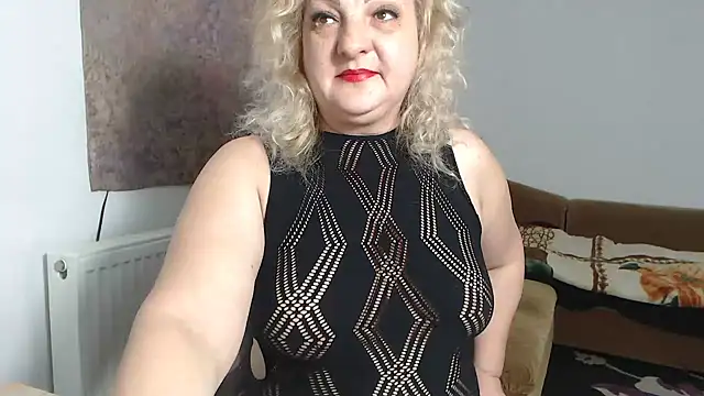 clarabbw47 online show from 03/18/26, 08:12