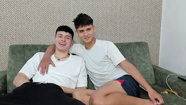 willy sexxx18 online show from 09/19/25, 01:56