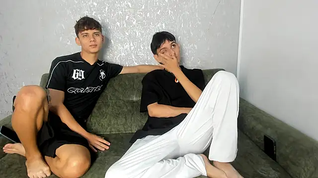 willy sexxx18 online show from 07/16/26, 02:01