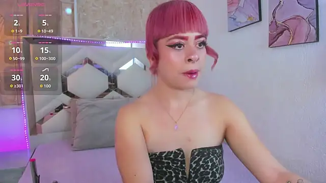 Snapshot of Venuss1_ chatting on 11/06/25, 07:09 Venuss1 online show from 11/06/25, 07:09