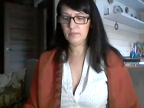 Elena48324 online show from 02/05/26, 12:21