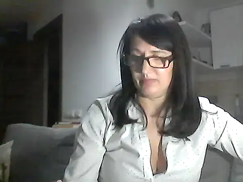 Elena48324 online show from 03/10/26, 07:08